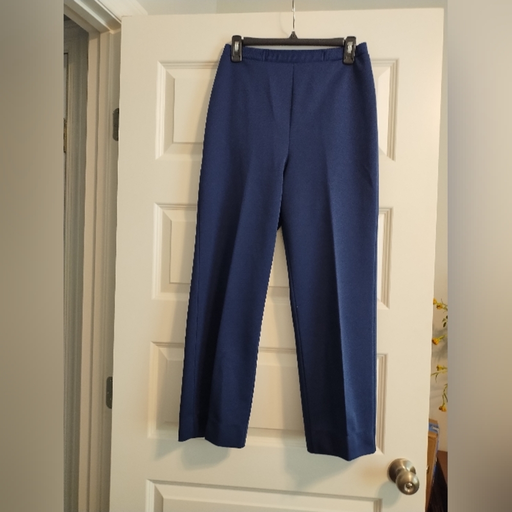 🟢3/$11 Vintage Women's Classic Blue Trousers